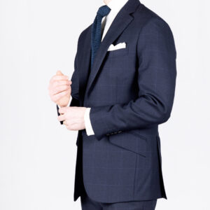BESPOKE SUIT